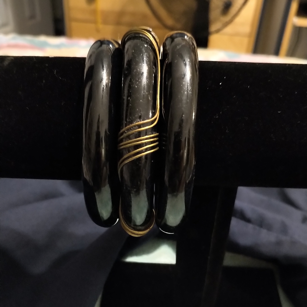 Bracelets (3)
